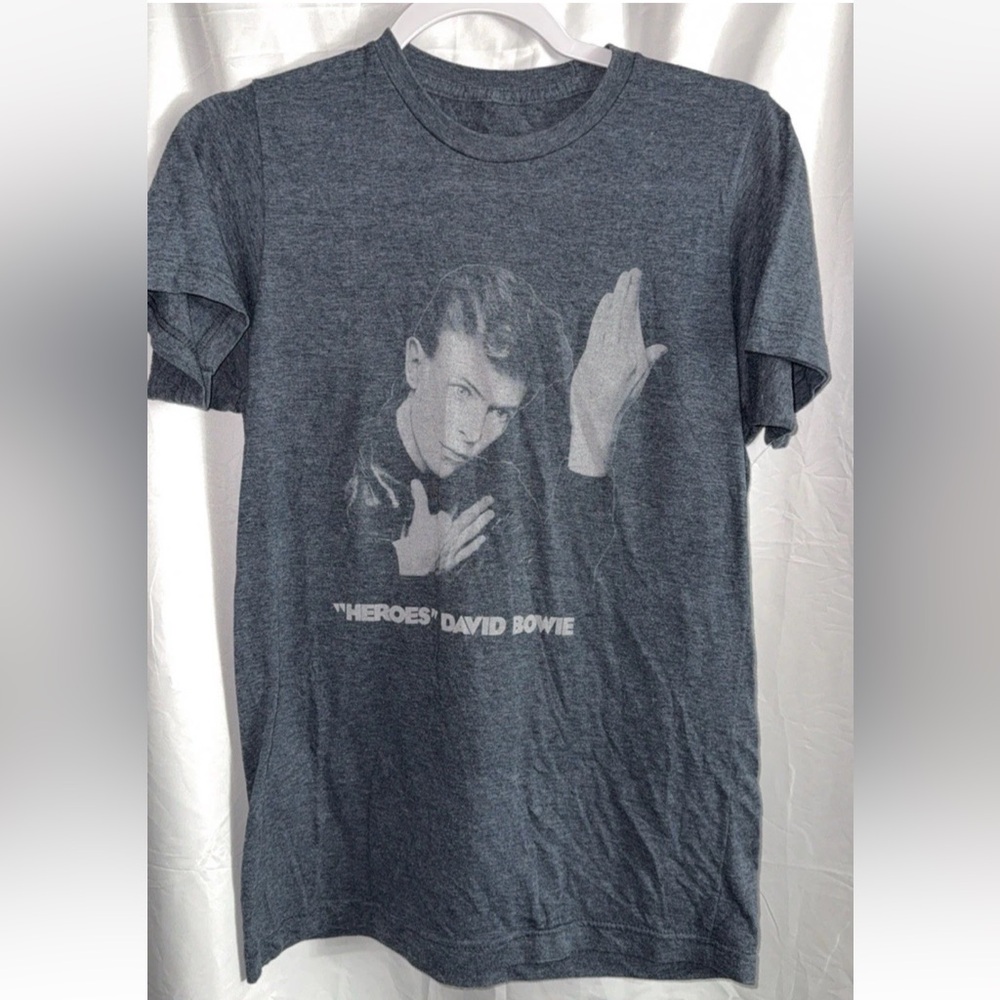 David Bowie Graphic T-Shirt men’s medium